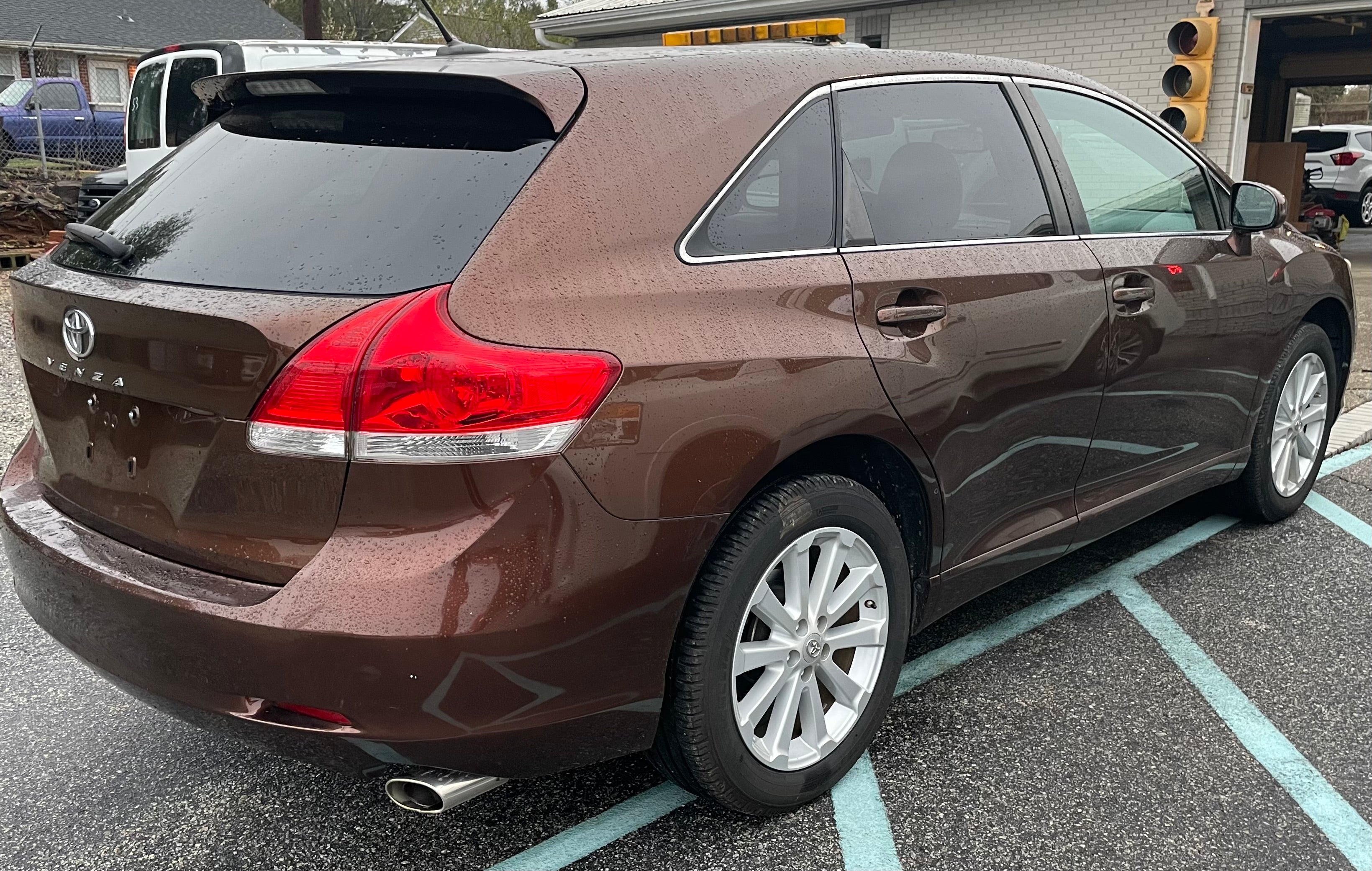 2010 Toyota Venza Base - Photo 3